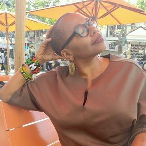 Meet your Posher, V. rene